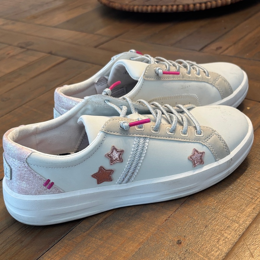 HEY DUDE Sneakers with Star Accents